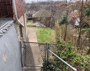 5450 Covode Pl - Photo Thumbnail 1