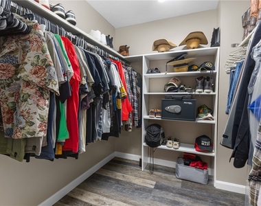 264 Scott Ln - Photo Thumbnail 18