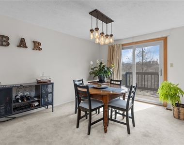 264 Scott Ln - Photo Thumbnail 3
