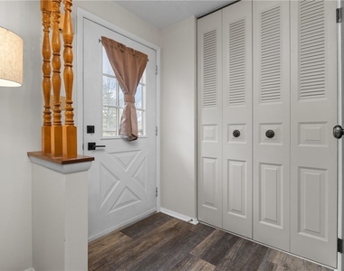 264 Scott Ln - Photo Thumbnail 1