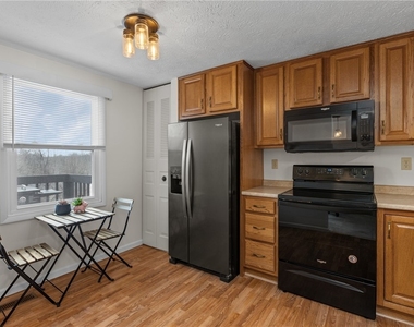264 Scott Ln - Photo Thumbnail 5