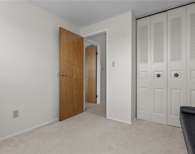 264 Scott Ln - Photo Thumbnail 16