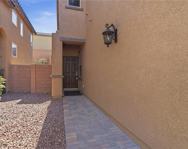 7373 Puddle Duck Street - Photo Thumbnail 2