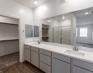 2555 Hampton Road - Photo Thumbnail 17