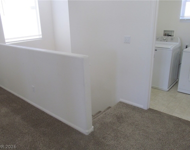 8513 Orly Avenue - Photo Thumbnail 13