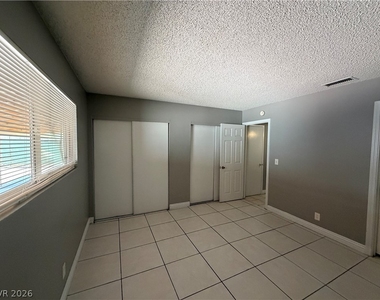 4732 Chantilly Avenue - Photo Thumbnail 34