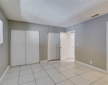 4732 Chantilly Avenue - Photo Thumbnail 29