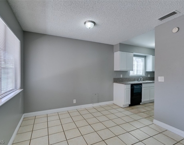 4732 Chantilly Avenue - Photo Thumbnail 16