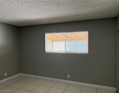 4732 Chantilly Avenue - Photo Thumbnail 29