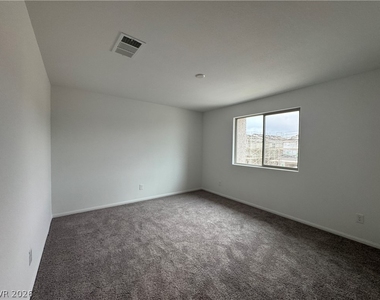 5239 Barcola Avenue - Photo Thumbnail 27