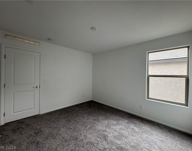 5239 Barcola Avenue - Photo Thumbnail 33