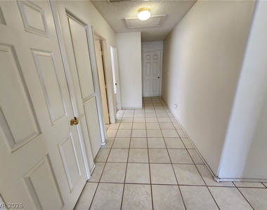 1720 Navarre Lane - Photo Thumbnail 29