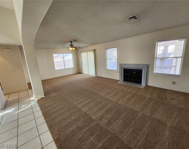 1720 Navarre Lane - Photo Thumbnail 3