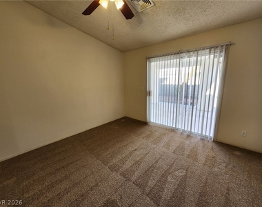 1720 Navarre Lane - Photo Thumbnail 22