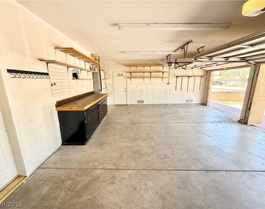 3810 N Mount Charleston Drive - Photo Thumbnail 2