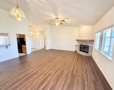 3810 N Mount Charleston Drive - Photo Thumbnail 6
