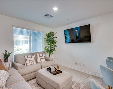 10718 Lilestone Court - Photo Thumbnail 1