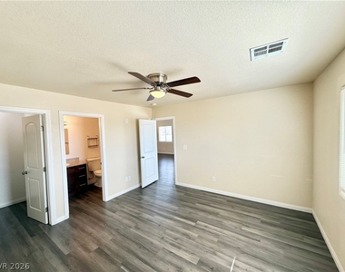 640 E Alabama Street - Photo Thumbnail 6
