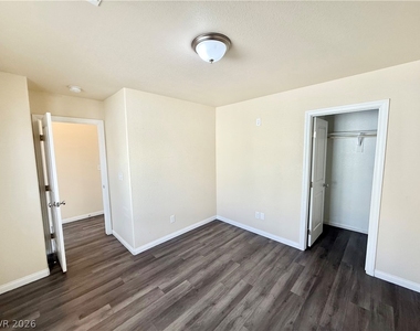 640 E Alabama Street - Photo Thumbnail 10