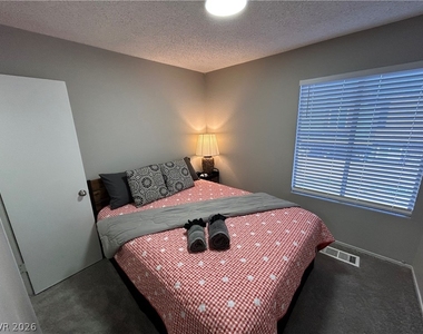 4458 Del Oro Drive - Photo Thumbnail 41