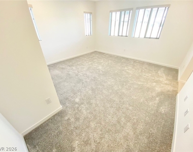 11620 Observation Point Avenue - Photo Thumbnail 19