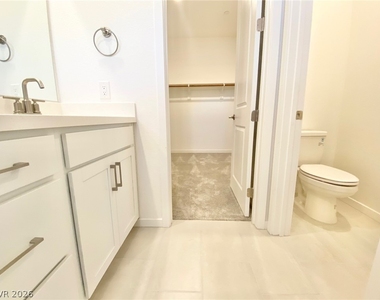 11620 Observation Point Avenue - Photo Thumbnail 26