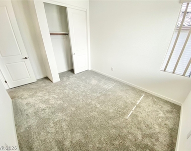 11620 Observation Point Avenue - Photo Thumbnail 14