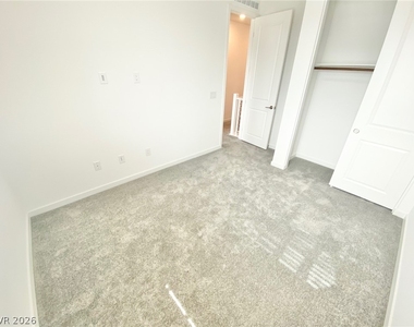 11620 Observation Point Avenue - Photo Thumbnail 16