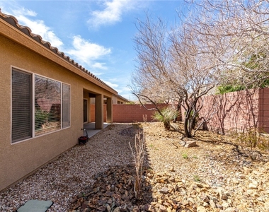 6092 Fox Creek Avenue - Photo Thumbnail 38