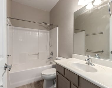 6092 Fox Creek Avenue - Photo Thumbnail 17