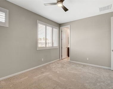 4124 Elegant Chateau Street - Photo Thumbnail 59