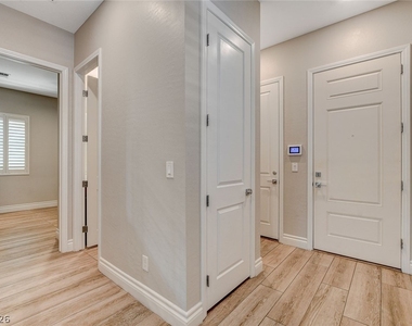 4124 Elegant Chateau Street - Photo Thumbnail 3