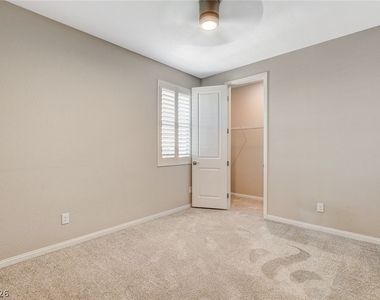 4124 Elegant Chateau Street - Photo Thumbnail 44