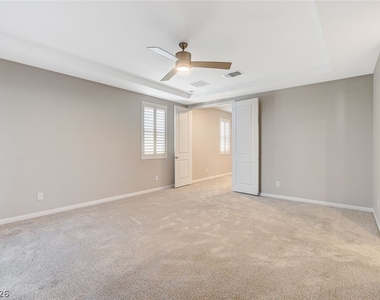 4124 Elegant Chateau Street - Photo Thumbnail 33