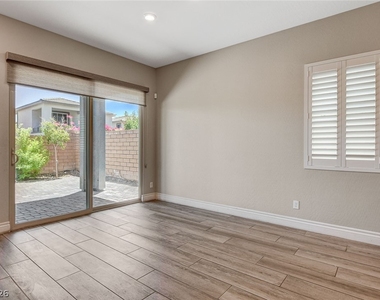 4124 Elegant Chateau Street - Photo Thumbnail 20