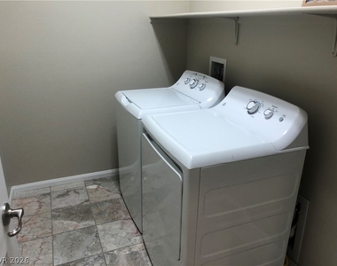 1513 Blues Lane - Photo Thumbnail 19