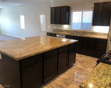 1513 Blues Lane - Photo Thumbnail 6