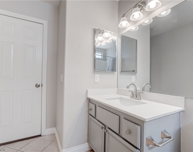 1613 Cathedral Peak Court - Photo Thumbnail 23