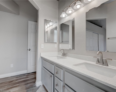 1613 Cathedral Peak Court - Photo Thumbnail 28