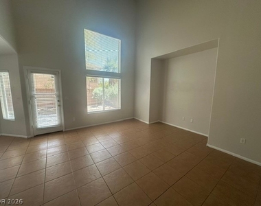 574 Poplar Leaf Street - Photo Thumbnail 1