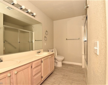 5415 W Harmon Avenue - Photo Thumbnail 7