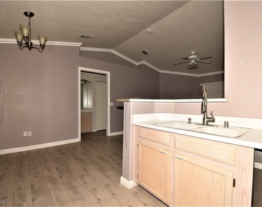 5415 W Harmon Avenue - Photo Thumbnail 3