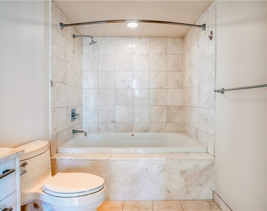 222 Karen Avenue - Photo Thumbnail 7