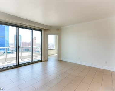 222 Karen Avenue - Photo Thumbnail 2