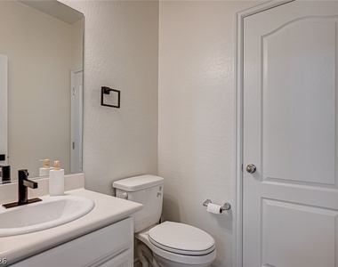 12309 Silvana Street - Photo Thumbnail 18