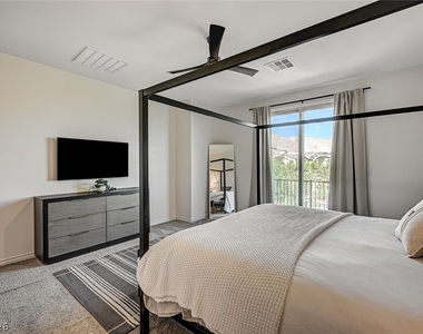 12309 Silvana Street - Photo Thumbnail 26