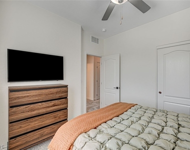 12309 Silvana Street - Photo Thumbnail 46