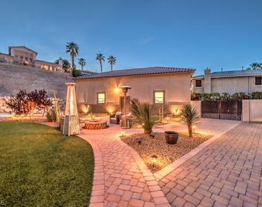 2849 Soaring Peak Avenue - Photo Thumbnail 50