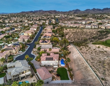 2849 Soaring Peak Avenue - Photo Thumbnail 57