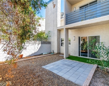 6250 Flamingo Road - Photo Thumbnail 33